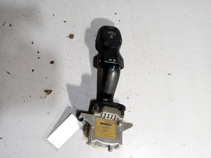 Recambio de mando cambio automatico para scania r i r 480 referencia OEM IAM 1548269  