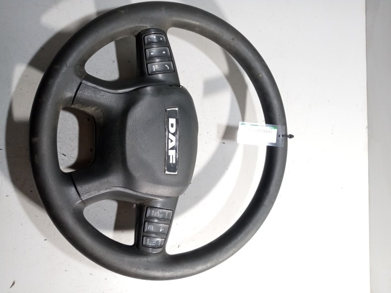 Recambio de volante para daf serie xf106.xxx referencia OEM IAM   