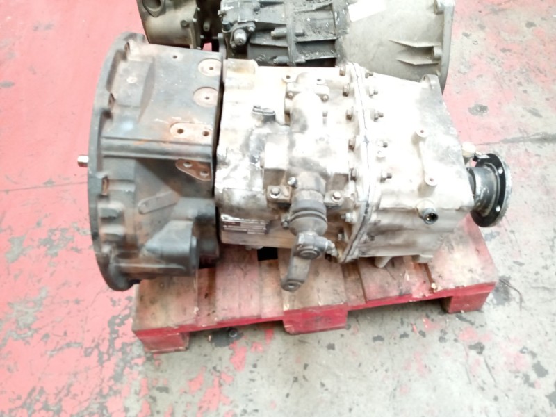 Recambio de caja cambios para nissan atleon atleon 150.21 referencia OEM IAM fso5206b y05233 32010la400