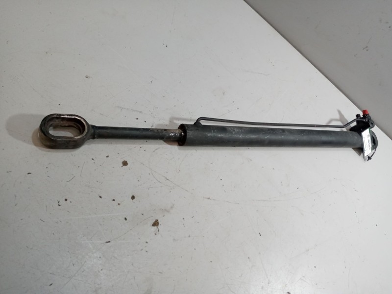 Recambio de brazo elevacion cabina para man tg - l 12.xxx 4.6 diesel referencia OEM IAM 85417236031  