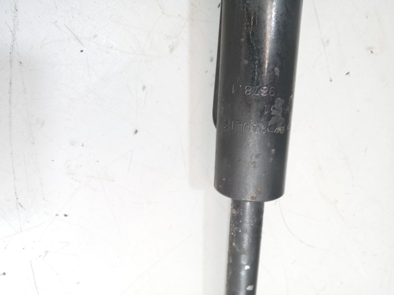 Recambio de brazo elevacion cabina para man tg - l 12.xxx 4.6 diesel referencia OEM IAM 85417236031  