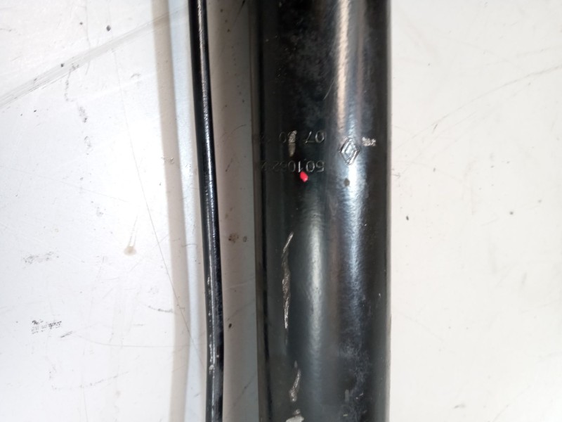 Recambio de brazo elevacion cabina para renault magnum ab 2005 referencia OEM IAM 5010629264  