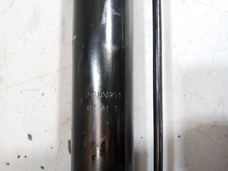 Recambio de brazo elevacion cabina para renault magnum ab 2005 referencia OEM IAM 5010629108  