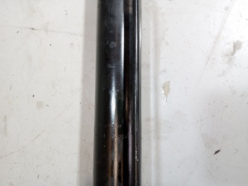 Recambio de brazo elevacion cabina para renault magnum ab 2005 referencia OEM IAM 5010629108  