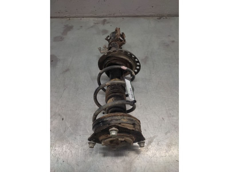 Recambio de amortiguador delantero derecho para nissan micra (k12e) acenta referencia OEM IAM   