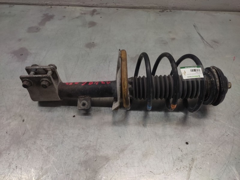 Recambio de amortiguador delantero izquierdo para peugeot 307 (s1) xr clim plus referencia OEM IAM   