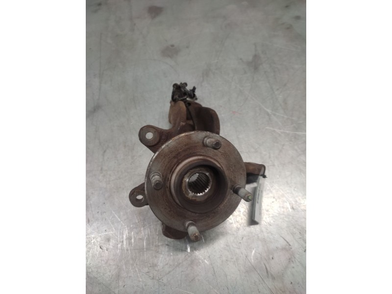 Recambio de mangueta delantera izquierda para ford fiesta (cbk) ambiente referencia OEM IAM   