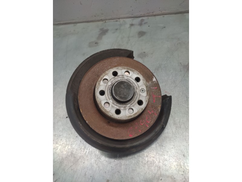 Recambio de mangueta trasera izquierda para audi a3 (8p) 2.0 tdi ambiente referencia OEM IAM 1K0435L  