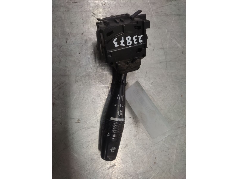 Recambio de mando limpia para mitsubishi pajero -- referencia OEM IAM   