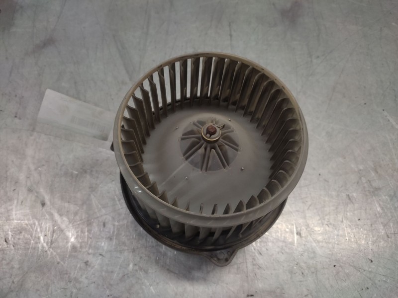 Recambio de ventilador calefaccion para mitsubishi pajero -- referencia OEM IAM 1940005402  