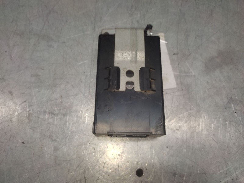 Recambio de modulo electronico para mitsubishi pajero -- referencia OEM IAM 2773000760  