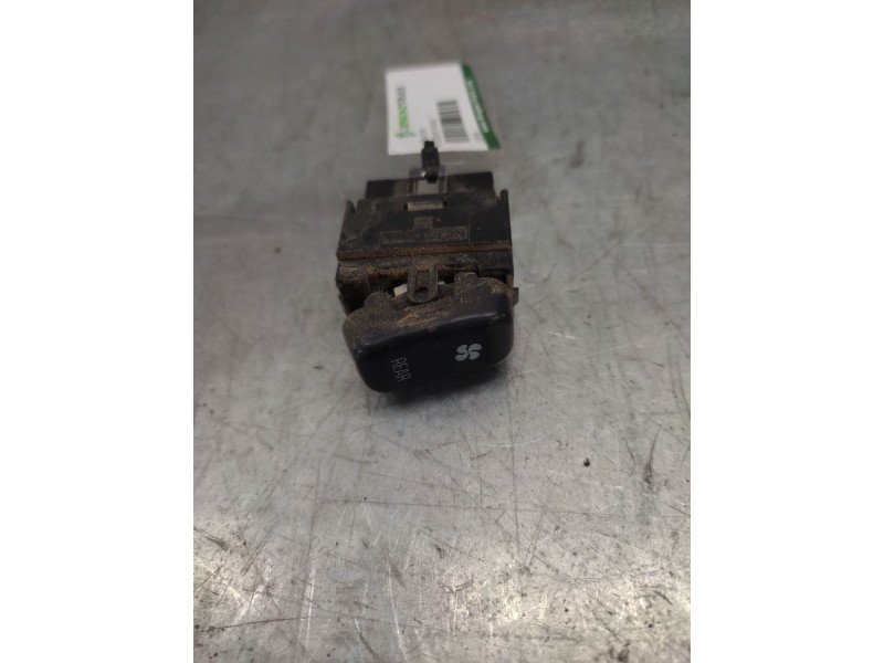 Recambio de interruptor para mitsubishi pajero -- referencia OEM IAM  6 PINS 