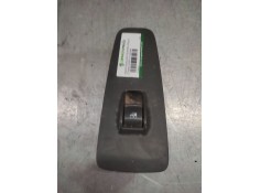 Recambio de mando elevalunas delantero derecho para citroën jumper ii furgoneta 2.2 hdi 100 referencia OEM IAM B569  4 PINS