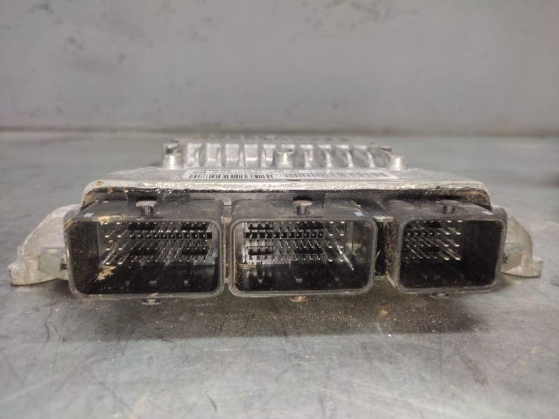 Recambio de centralita motor uce para peugeot 407 st confort referencia OEM IAM 9656171280  9655041480