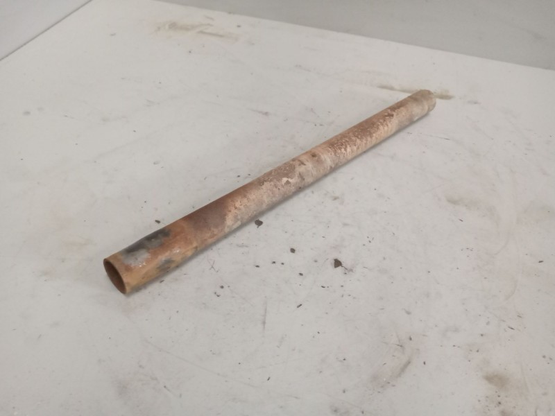 Recambio de soporte guardabarros trasero para daf serie xf106.xxx referencia OEM IAM  DERECHO DELANTERO