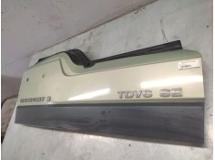Recambio de tapa maletero para land rover discovery v6 td se referencia OEM IAM   