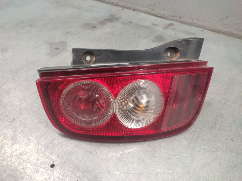 Recambio de piloto trasero izquierdo para nissan micra (k12e) acenta referencia OEM IAM   