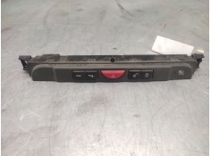 Recambio de warning para land rover discovery v6 td se referencia OEM IAM   