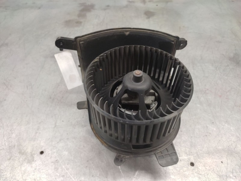 Recambio de ventilador calefaccion para renault scenic ii 1.5 dci diesel referencia OEM IAM N100715E  