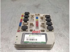Recambio de caja reles / fusibles para nissan micra (k12e) acenta referencia OEM IAM T30M10  