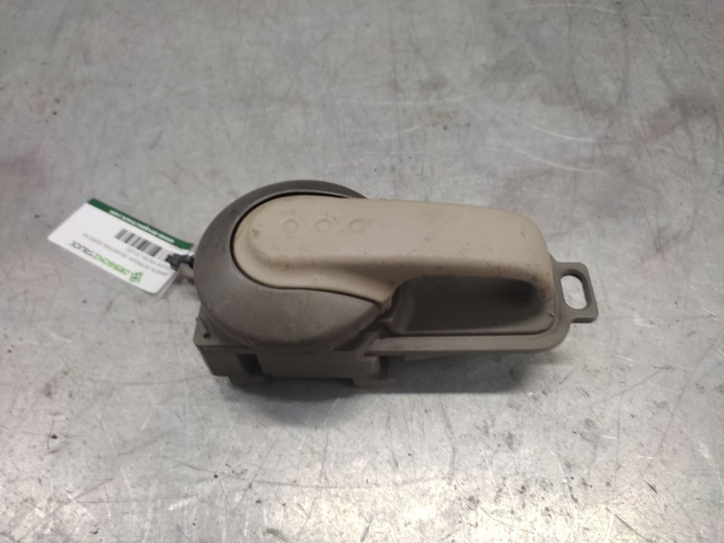 Recambio de maneta interior delantera derecha para nissan micra (k12e) acenta referencia OEM IAM   