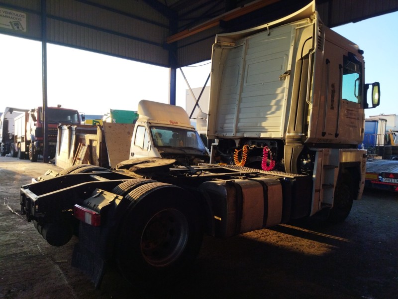 renault magnum ab 2005 del año 2007