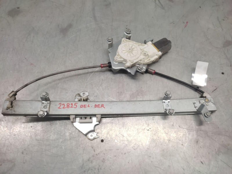 Recambio de elevalunas delantero derecho para nissan micra (k12e) acenta referencia OEM IAM 0130822203  2 PINS