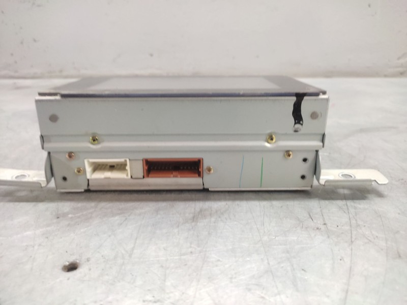 Recambio de pantalla multifuncion para nissan primera berlina (p12) acenta referencia OEM IAM 280920AV611  