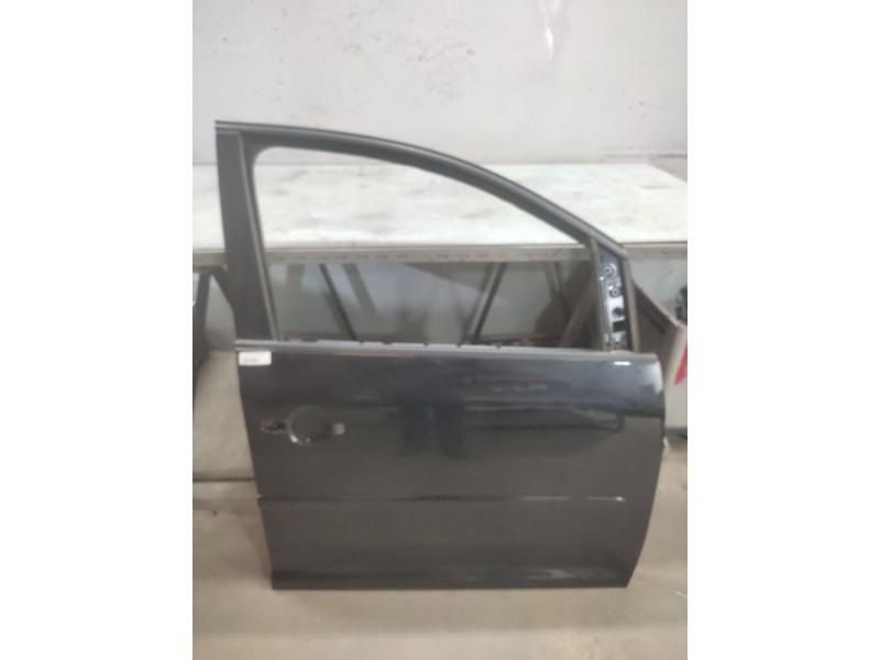 Recambio de puerta delantera derecha para volkswagen touran (1t2) advance referencia OEM IAM   