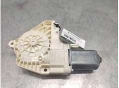 Recambio de motor elevalunas trasero izquierdo para land rover discovery v6 td se referencia OEM IAM   