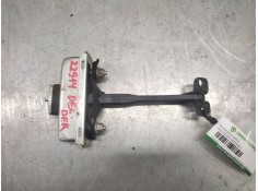 Recambio de retenedor puerta para land rover discovery v6 td se referencia OEM IAM DELANTERODERECHO  