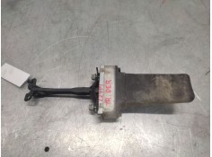 Recambio de retenedor puerta para land rover discovery v6 td se referencia OEM IAM TRASERODERECHO  
