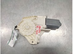 Recambio de motor elevalunas trasero derecho para land rover discovery v6 td se referencia OEM IAM   