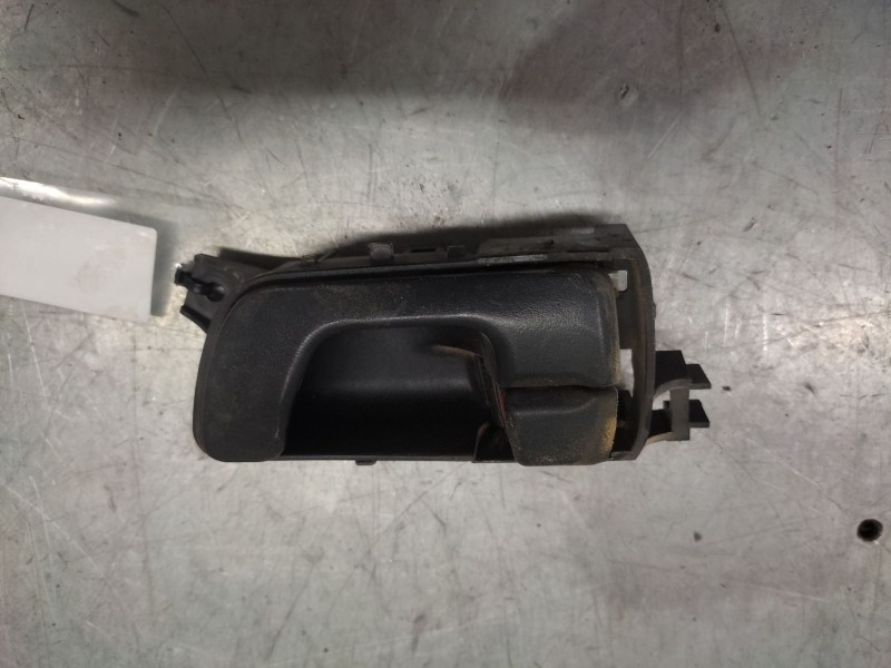 Recambio de maneta interior trasera izquierda para mitsubishi pajero -- referencia OEM IAM   