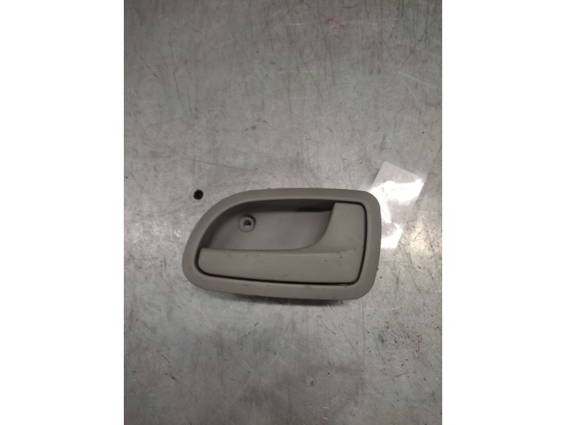 Recambio de maneta interior trasera derecha para kia picanto 1.1 crdi active referencia OEM IAM   