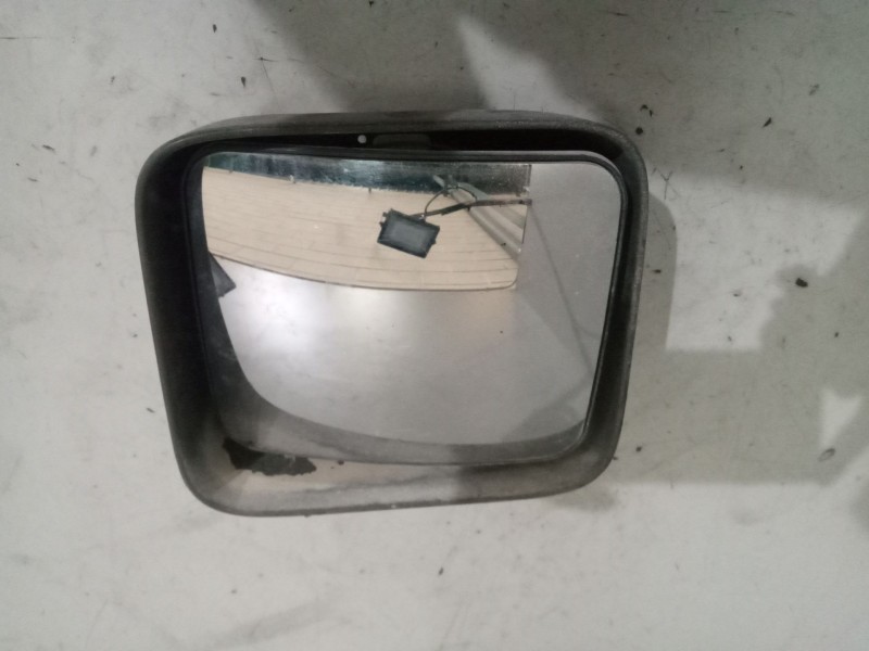 Recambio de retrovisor auxiliar para iveco eurotrakker (mp) 12.9 diesel referencia OEM IAM   