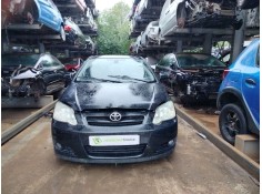 toyota corolla (_e12_) del año 2004