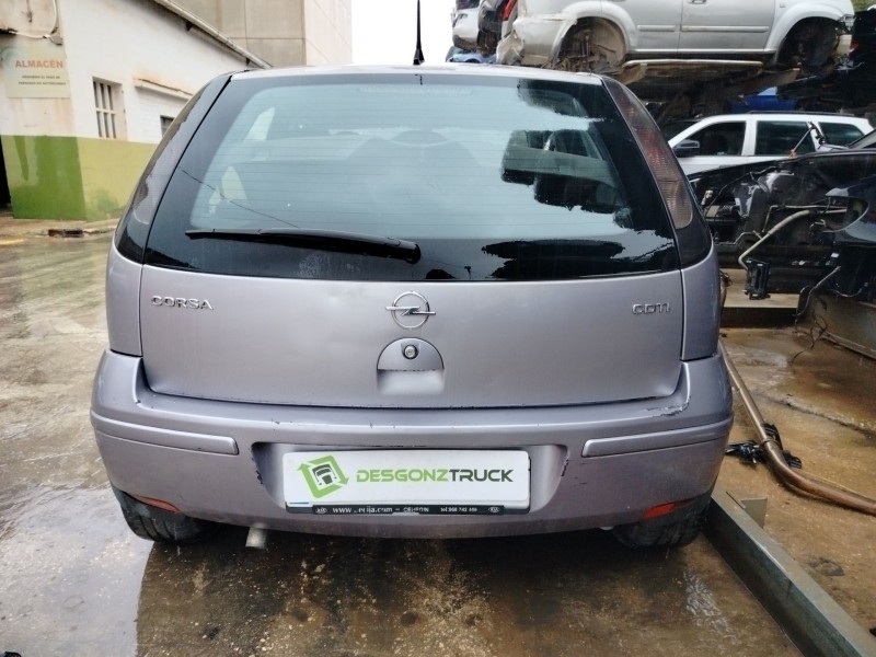 opel corsa c del año 2005