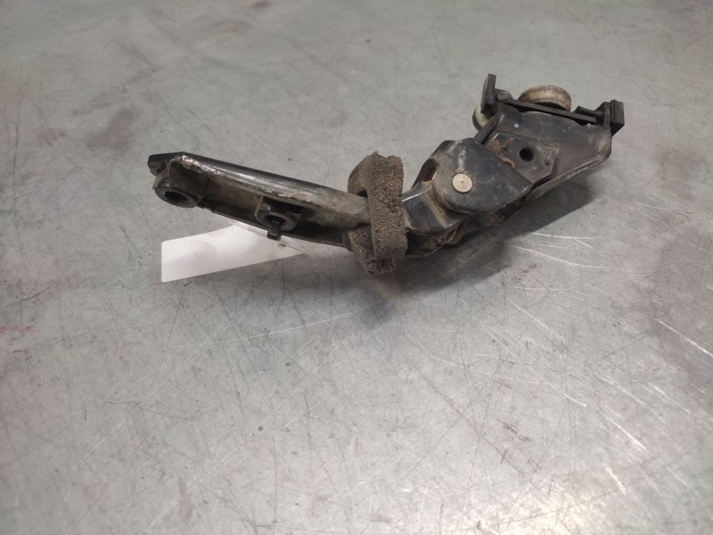 Recambio de bisagra puerta corredera para volkswagen caddy ka/kb (2k) furg. referencia OEM IAM 2K0843336A  CENTRAL