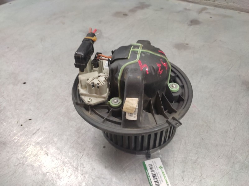 Recambio de ventilador calefaccion para bmw serie 3 berlina (e90) 320d referencia OEM IAM 985465S16  