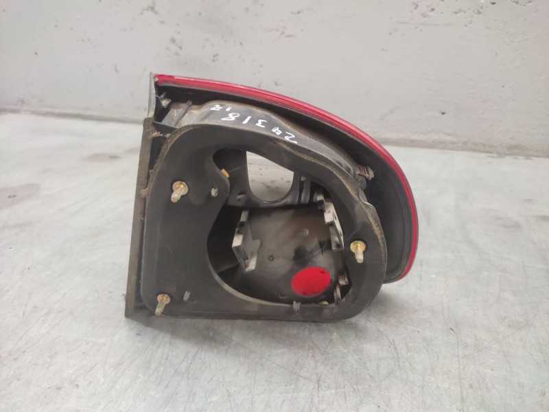 Recambio de piloto trasero izquierdo para seat toledo ii (1m2) 1.9 tdi referencia OEM IAM   