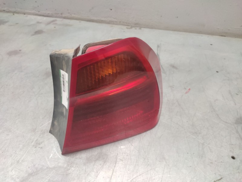 Recambio de piloto trasero derecho para bmw serie 3 berlina (e90) 320d referencia OEM IAM   