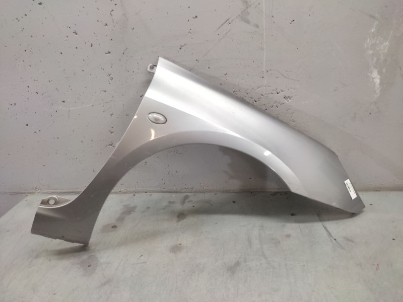 Recambio de aleta delantera derecha para peugeot 307 (3a/c) 1.6 16v referencia OEM IAM   
