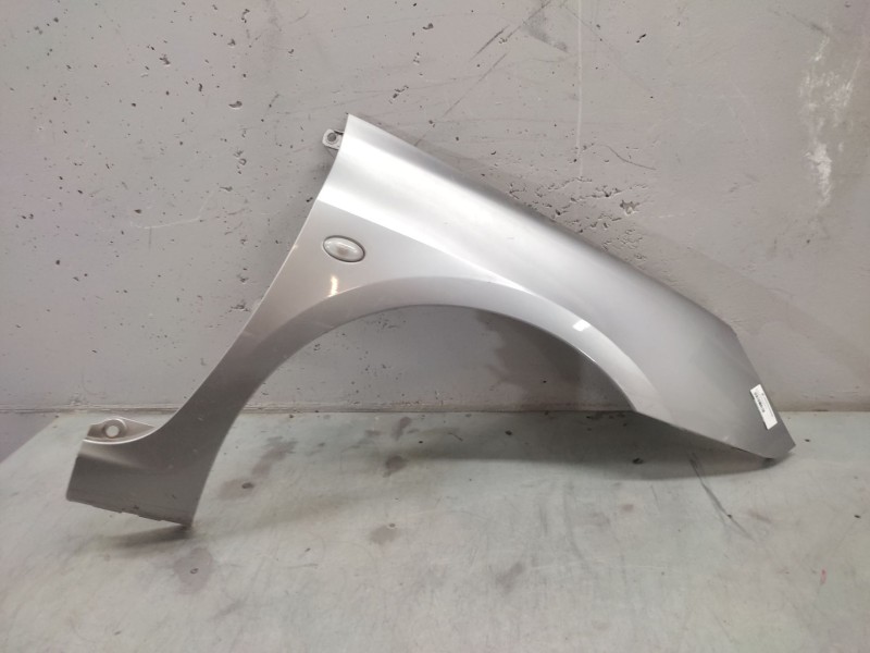 Recambio de aleta delantera derecha para peugeot 307 (3a/c) 1.6 16v referencia OEM IAM   