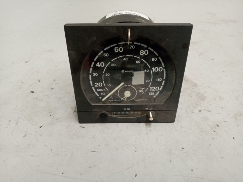 Recambio de tacografo para iveco eurocargo 100 - 110 100 e 21 (207cv) referencia OEM IAM 13182409  3639045