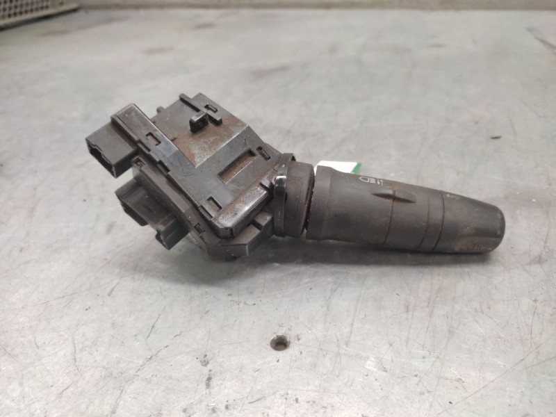 Recambio de mando intermitentes para nissan primera berlina (p12) acenta referencia OEM IAM 25540AV600  
