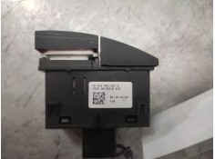 Recambio de warning para skoda rapid ambition referencia OEM IAM 5JA953507D  6 PINS 2