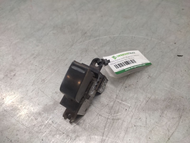 Recambio de mando elevalunas delantero derecho para nissan primera berlina (p12) acenta referencia OEM IAM 25411AV600  7 PINS