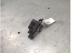 Recambio de mando elevalunas trasero derecho para nissan primera berlina (p12) acenta referencia OEM IAM 25411AV600  7 PINS