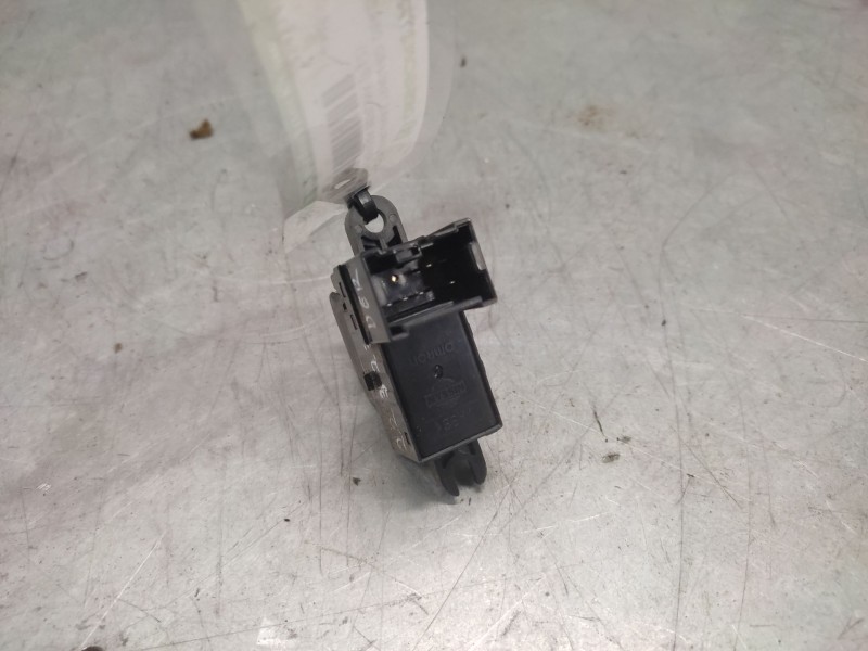 Recambio de mando elevalunas trasero derecho para nissan primera berlina (p12) acenta referencia OEM IAM 25411AV600  7 PINS